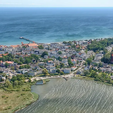 Frigga & Freia Hotel