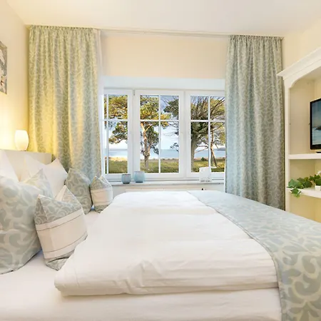 Frigga & Freia * Binz