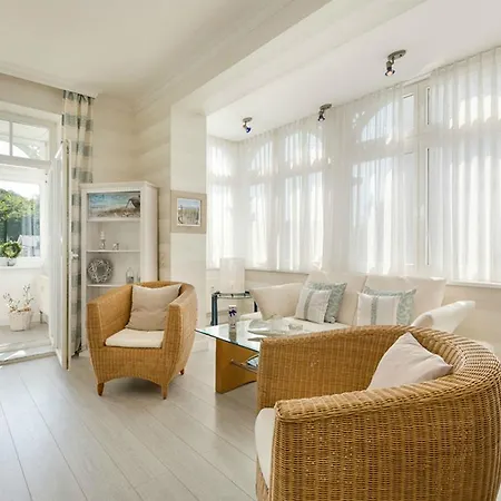 Frigga & Freia Hotel *