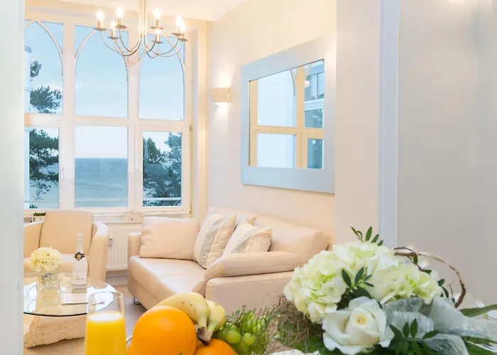 Frigga & Freia Отель