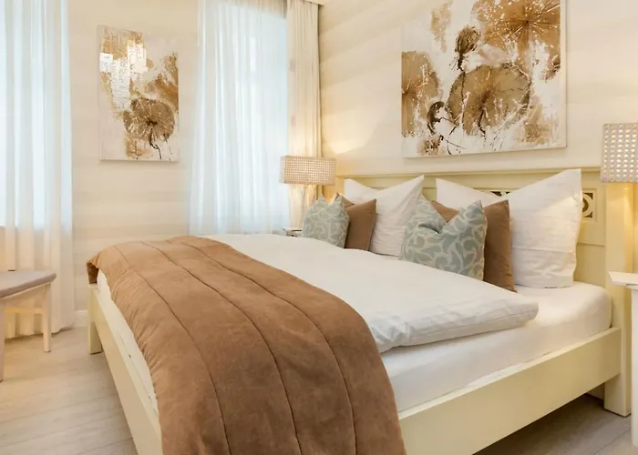 Frigga & Freia Остзебад Бинц